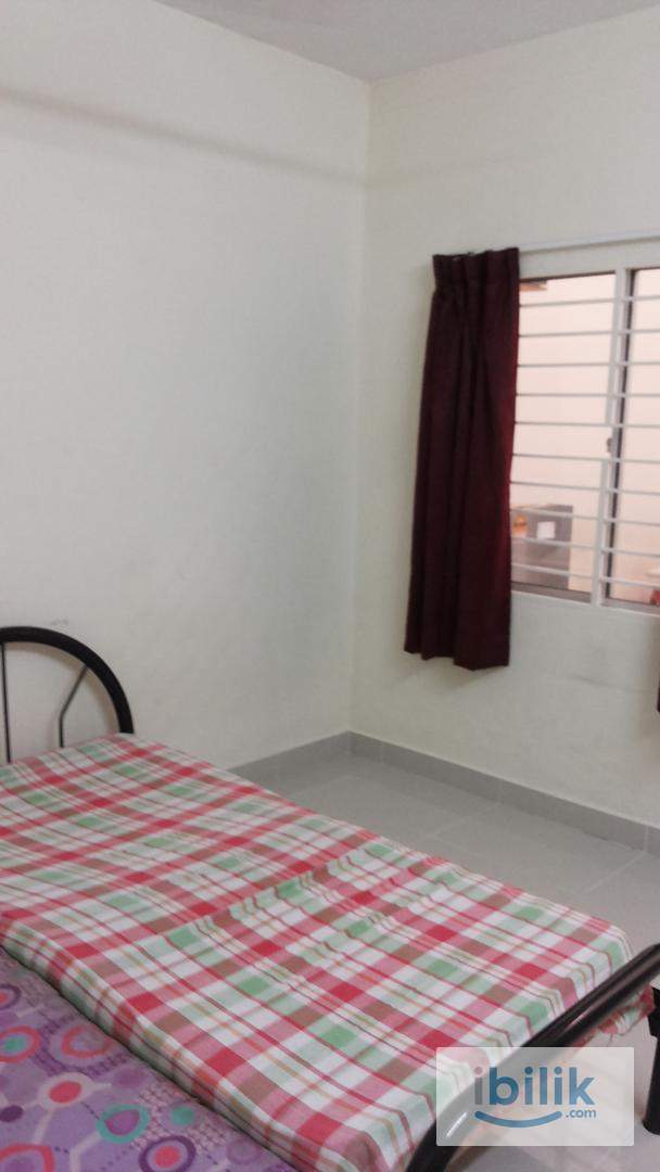Spacious Medium Room For Female @ Kelana Jaya SS5A - Image 4