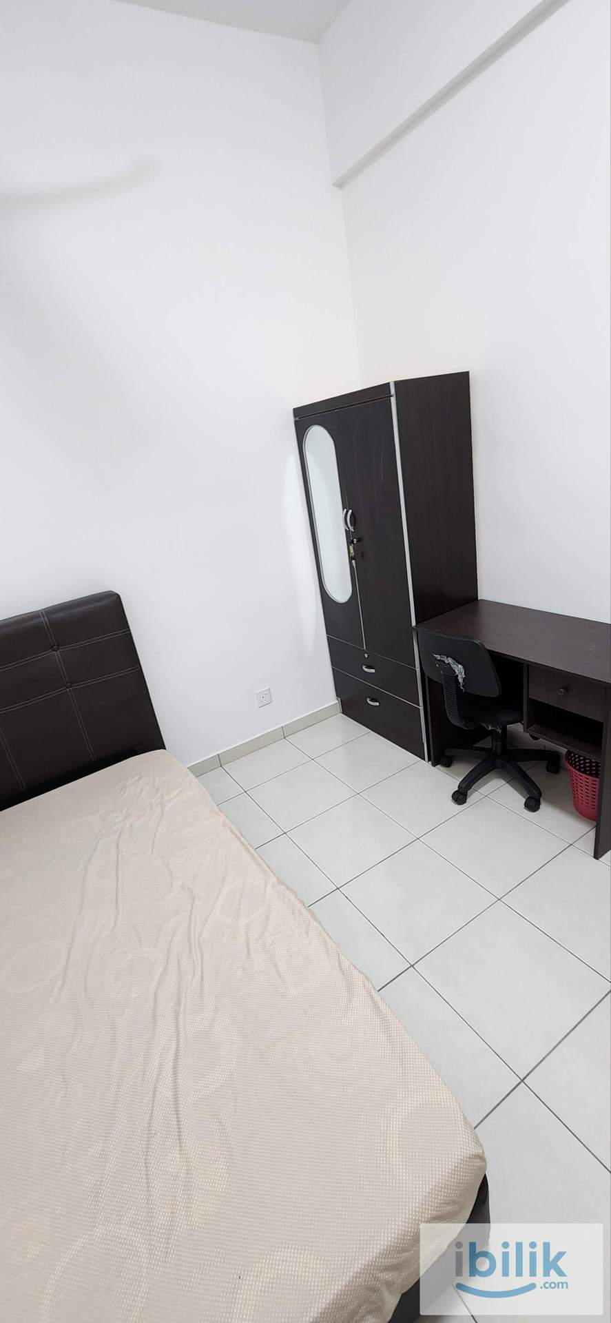 Single Room - Sungai Ara - Image 2
