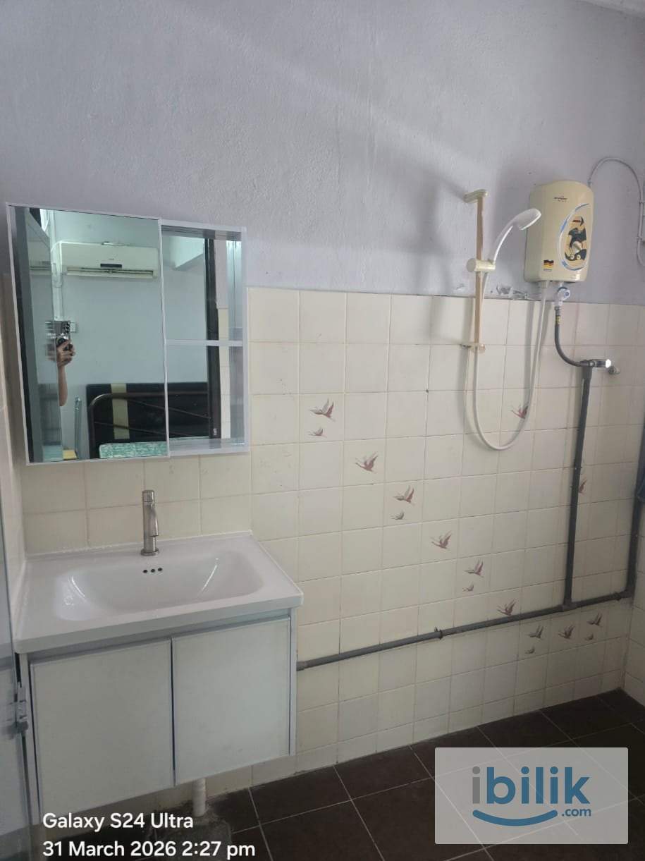 MasterRoom private bathroom near Bandar Perda, Iconcity and Autocity move in immediately - Image 4