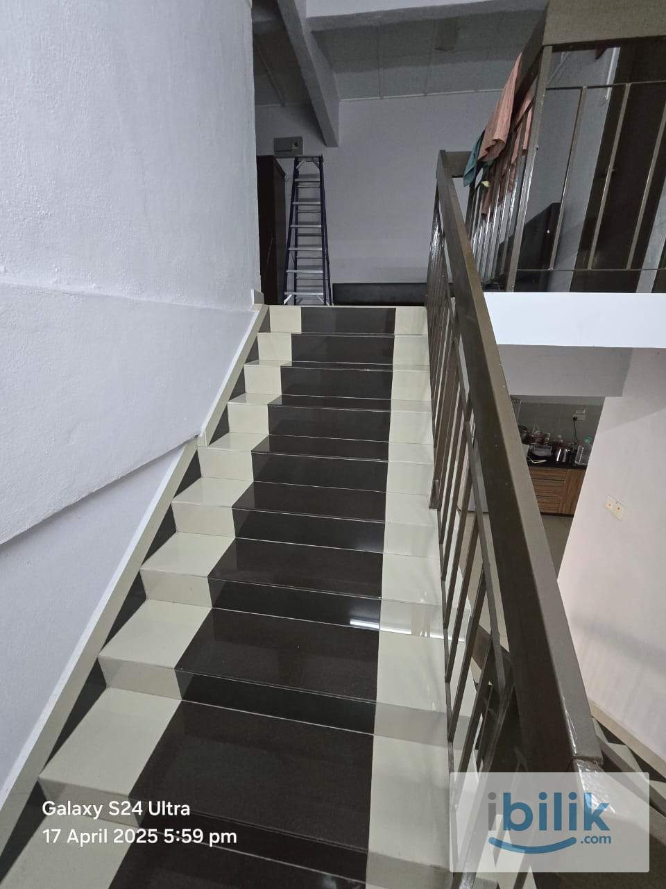 Middle Room with private bathroom near Bandar Perda, Iconcity and Autocity move in immediately - Image 10