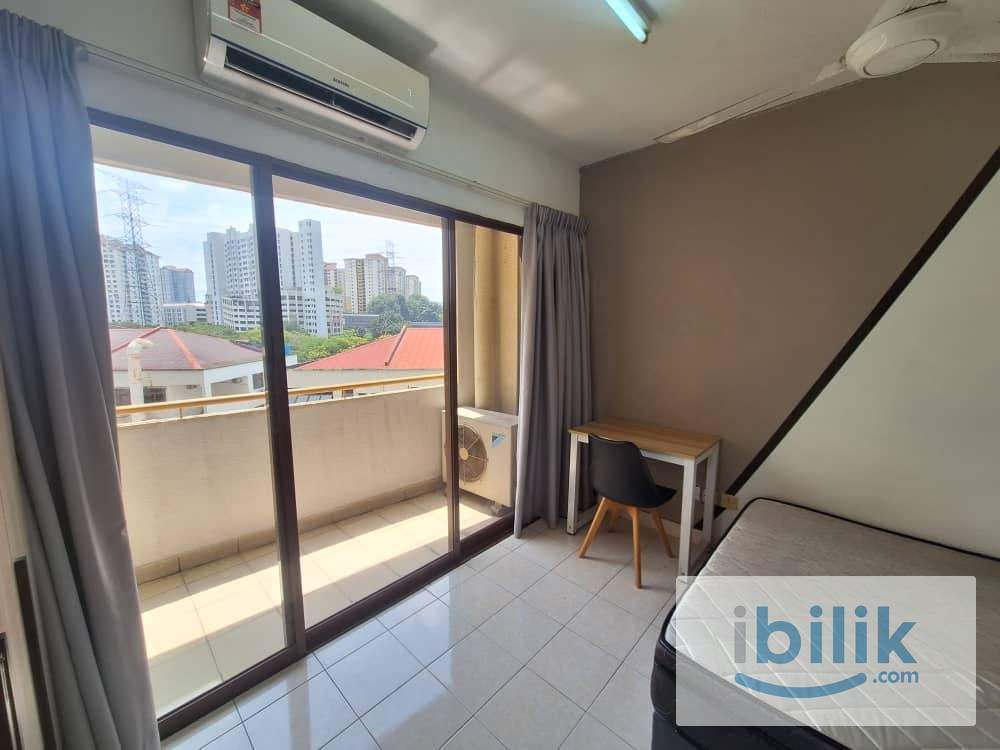 Palm Spring @ Kota Damansara Balcony Room for Rent - Image 2