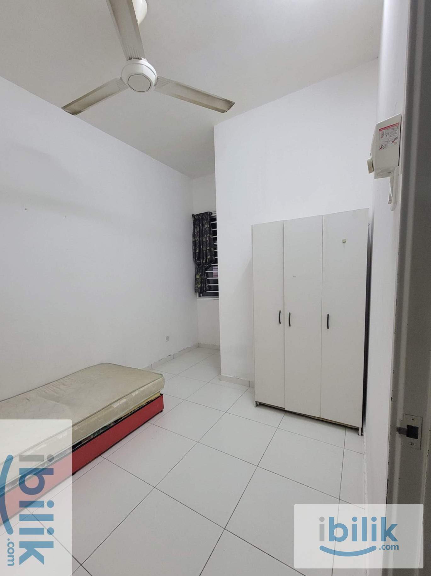 Single Room - Image 1
