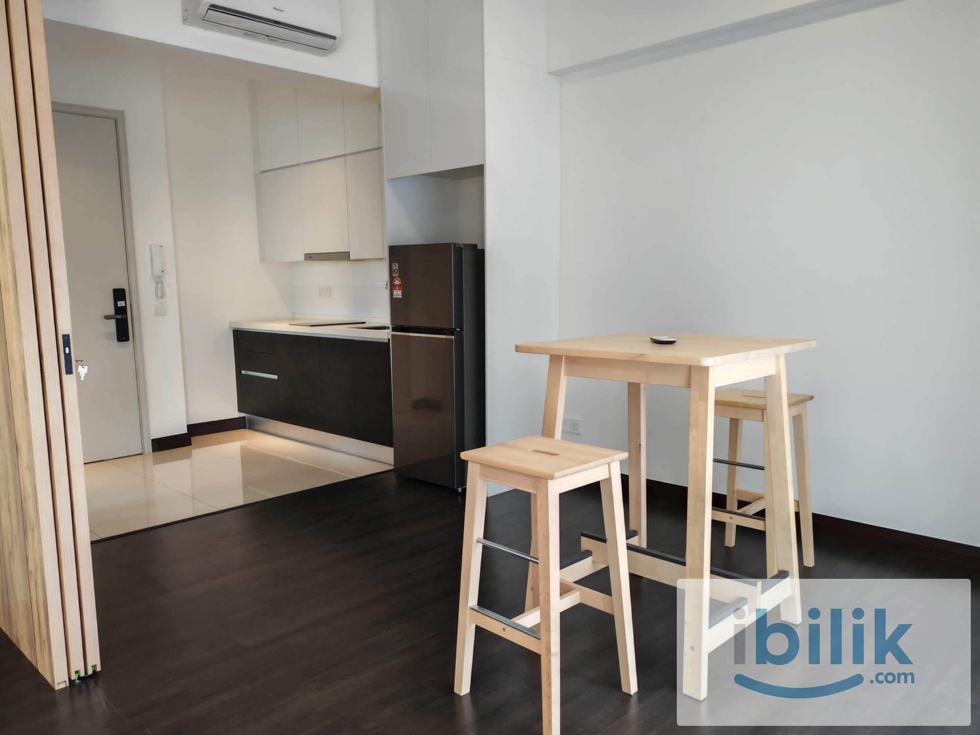 Unit For Rent  - Image 1