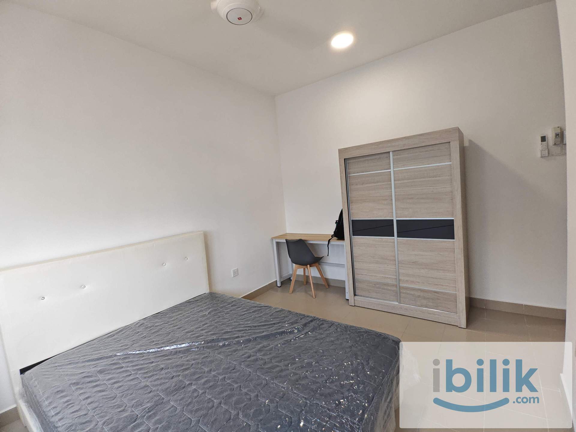 Female Unit - Master Room  - Image 5