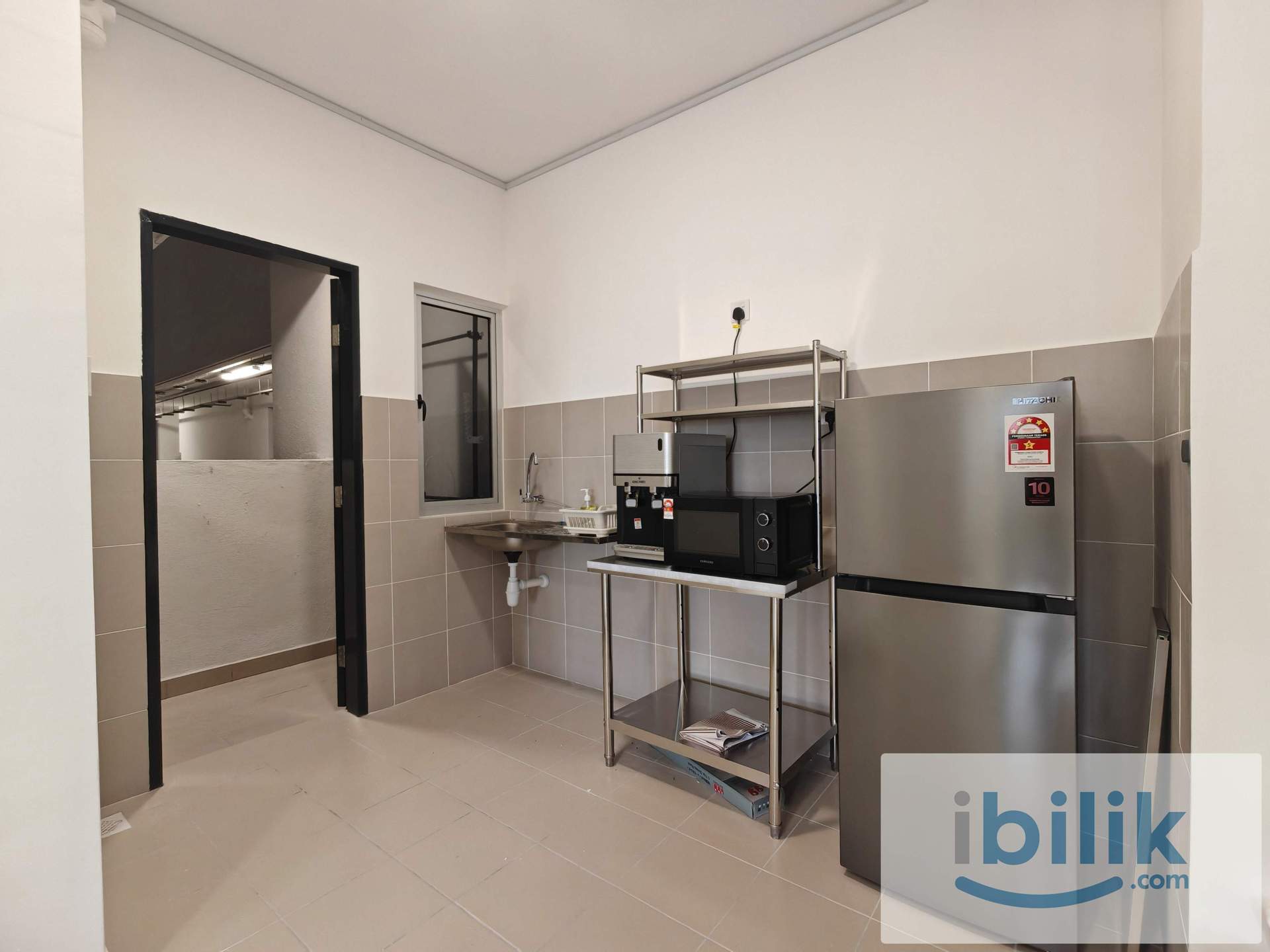 Single Room - Female unit - Image 3