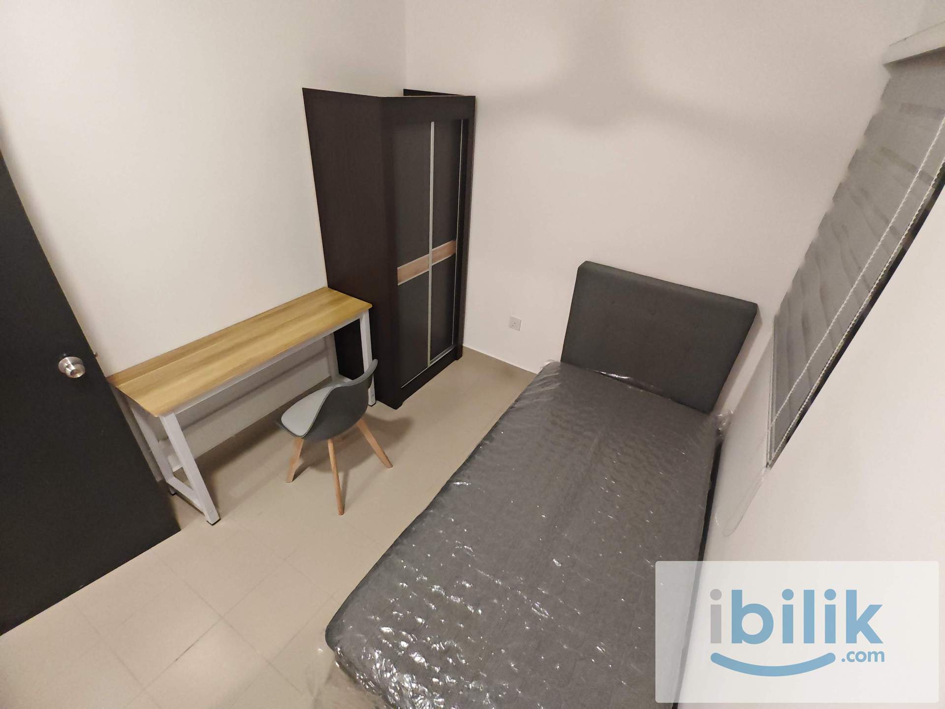 Single Room  - Image 6