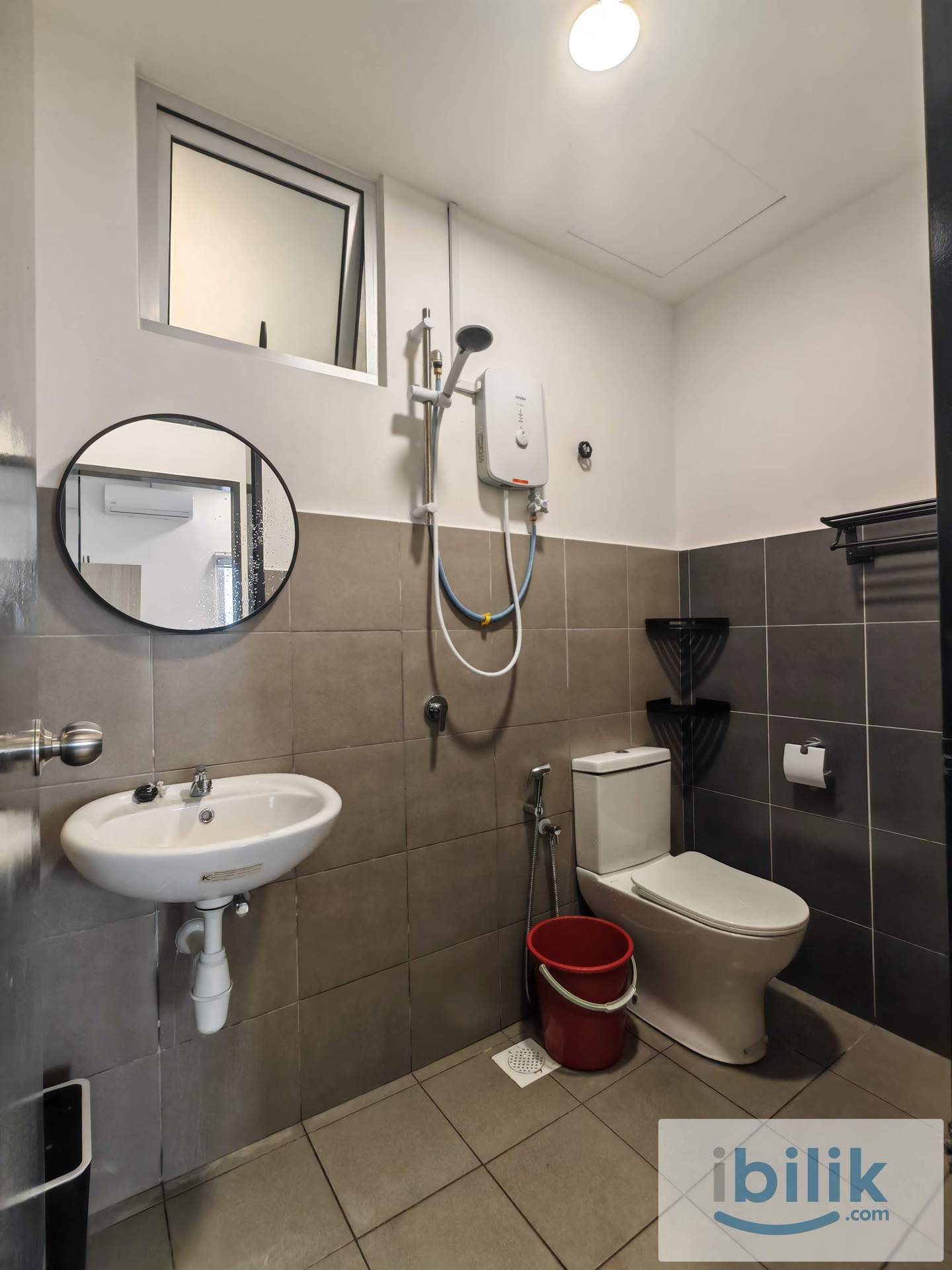 Single Room  - Image 4
