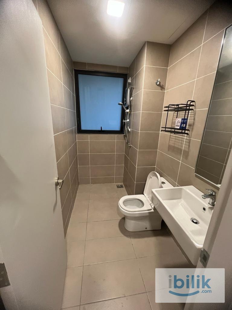 ROOM AT D'SARA SENTRAL with Utility Internet - Image 2