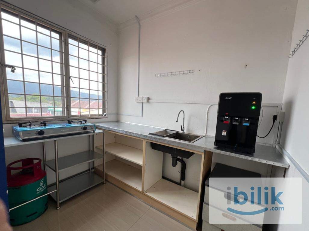 Room with Utility 480 - Image 5