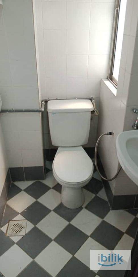 Room with Utility 480 - Image 6