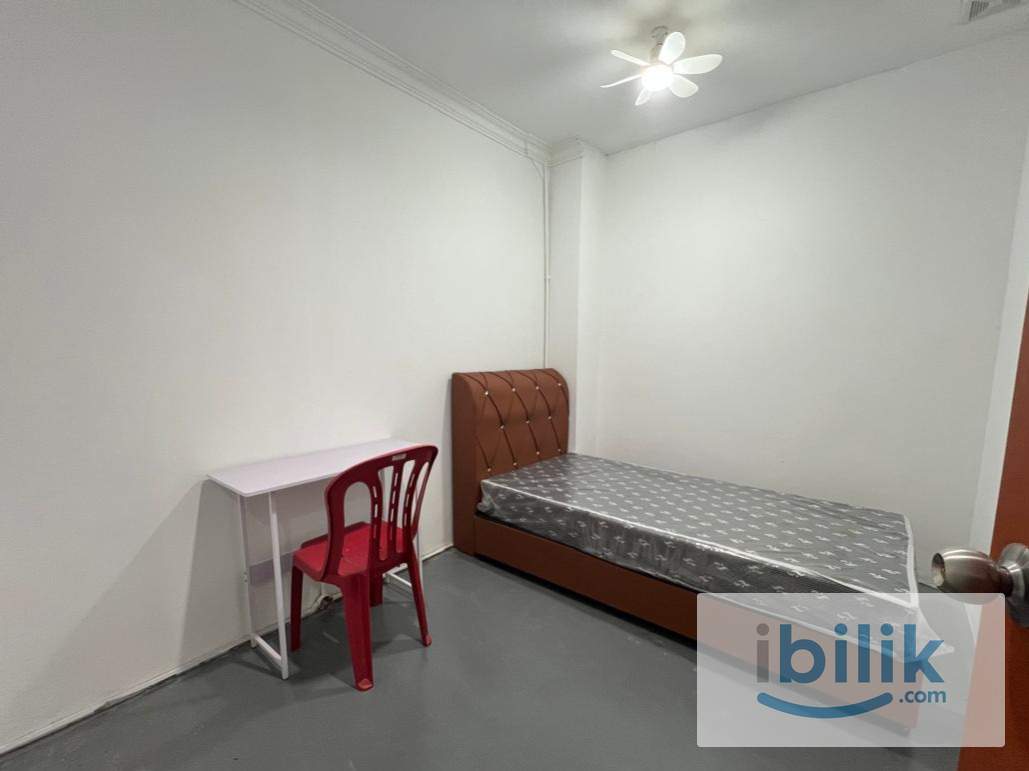 Female Room at BUKIT RAHMAN PUTRA SUNGAI BULOH BESIDE SBMALL - Image 2
