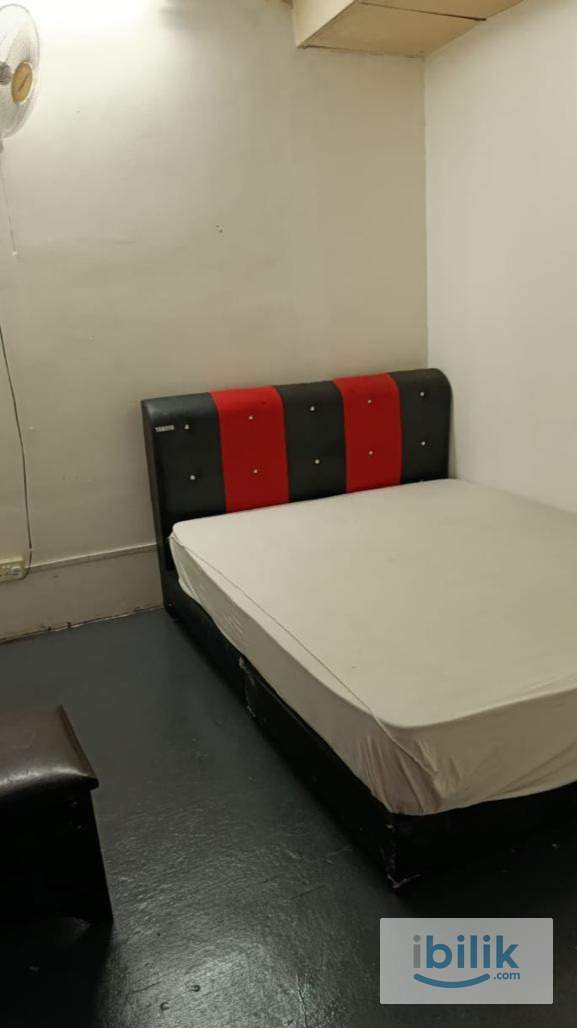 Room to let Bukit Rahman Putra Sungai Buloh RM 420 - Image 1