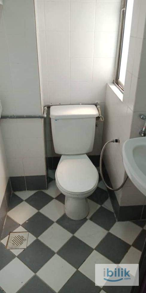 Room to let Bukit Rahman Putra Sungai Buloh RM 420 - Image 4