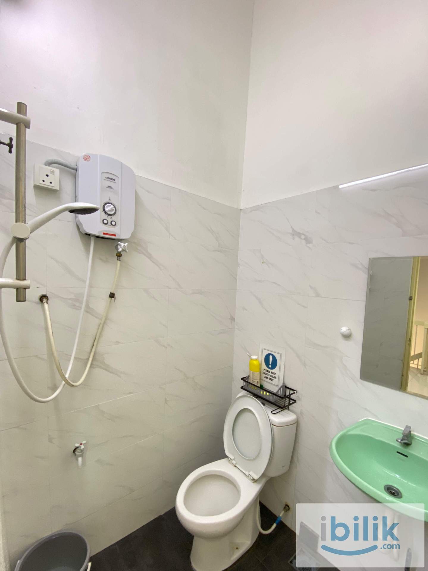 Middle room in Puchong walking distance to PFCC and Setiawalk - Image 3