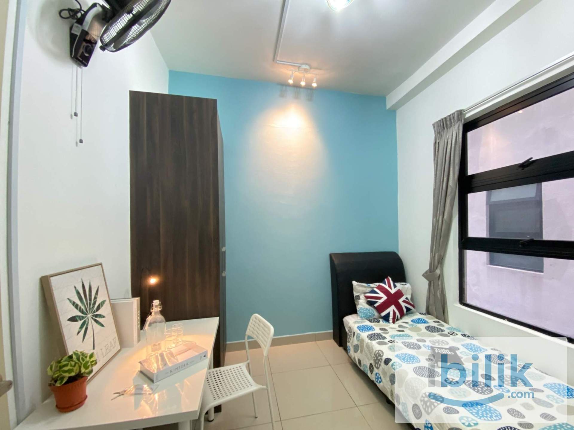 Middle Room for Rent – D’Aman Residence – RM600 - Image 1