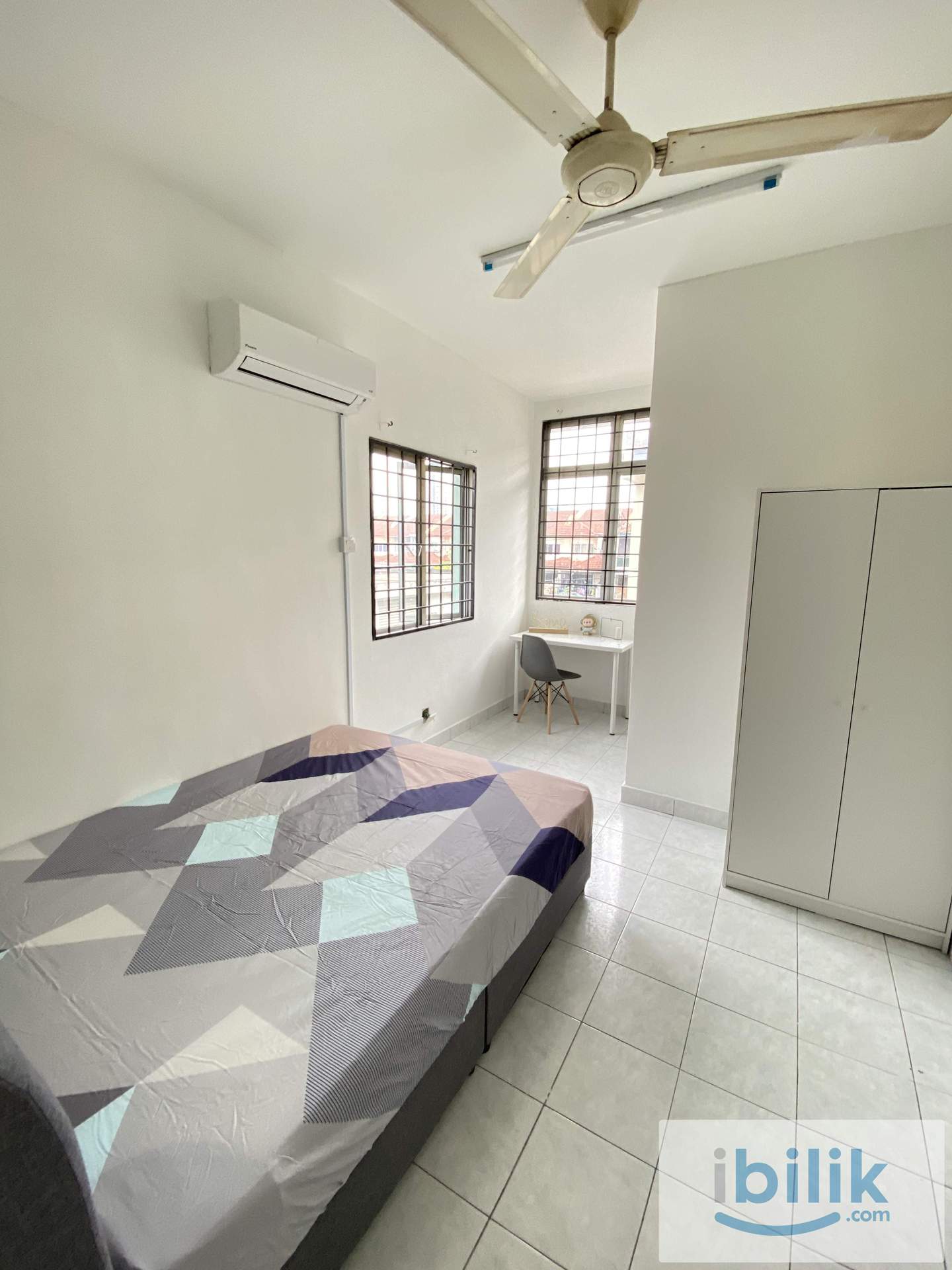 BRIGHT MIDDLE ROOM FOR RENT IN PUCHONG RM750 - Image 2