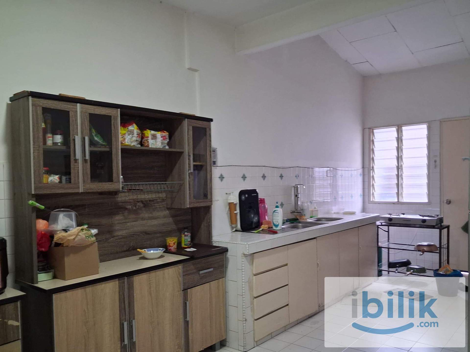 Middle Room ( LRT Station) at SS17, Subang Jaya - Image 6
