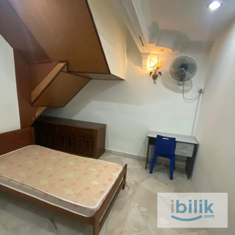 Room at USJ 2 ( LRT Station ) , UEP Subang Jaya - Image 1