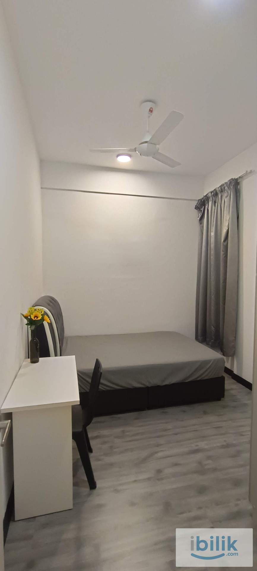 room - Image 1