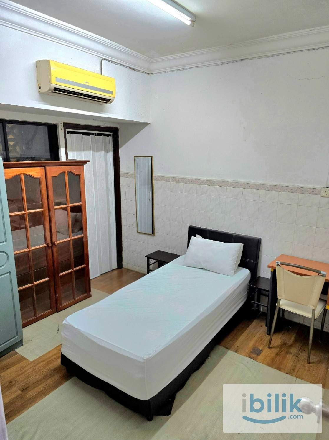 😍 [Big Middle Room] · 5 mins walk to LRT · Vista C Middle Rooms · Fully Furnished - Image 1