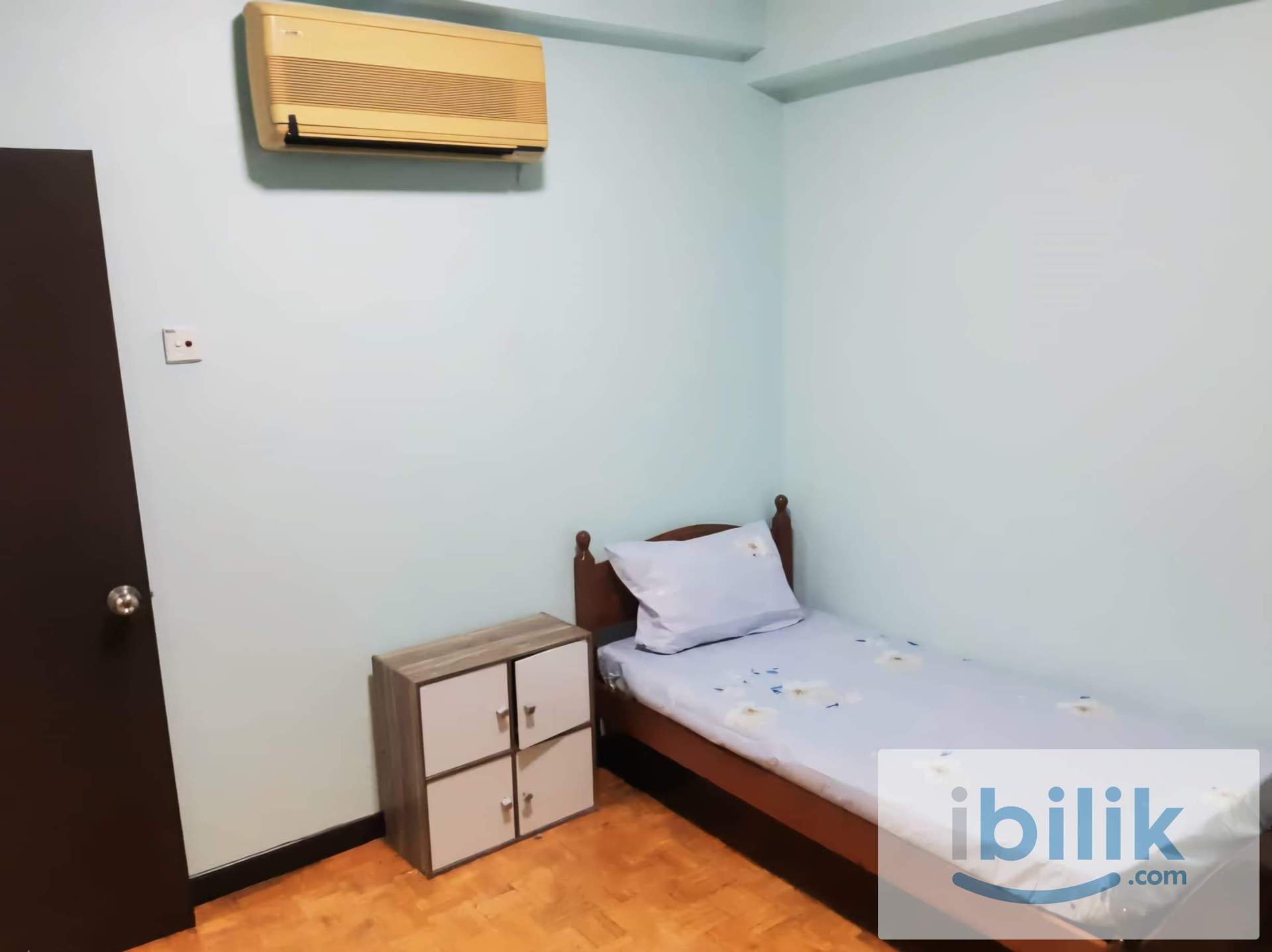 Free utilities · 5 mins walk to IMU & LRT · APU bus · vista komanwel c for rent - Image 2