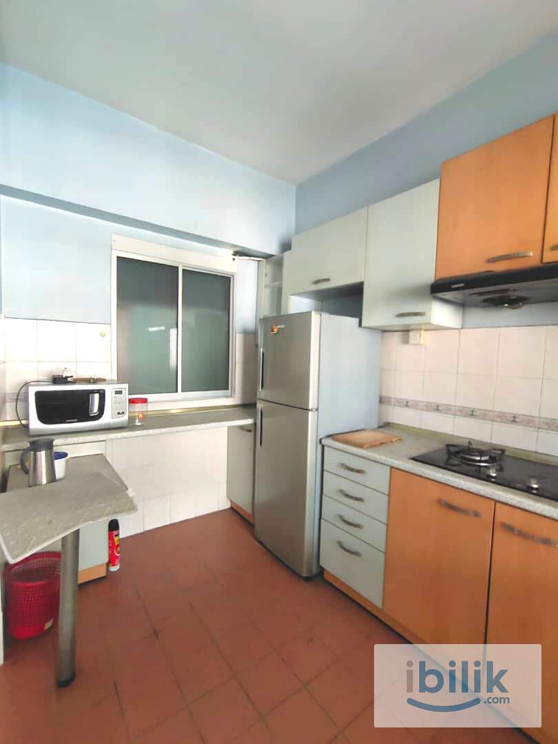 ♀[Female Only] · Utilities Included · 3 mins walk to LRT & IMU · Vista B Furnished Room · APU bus - Image 6