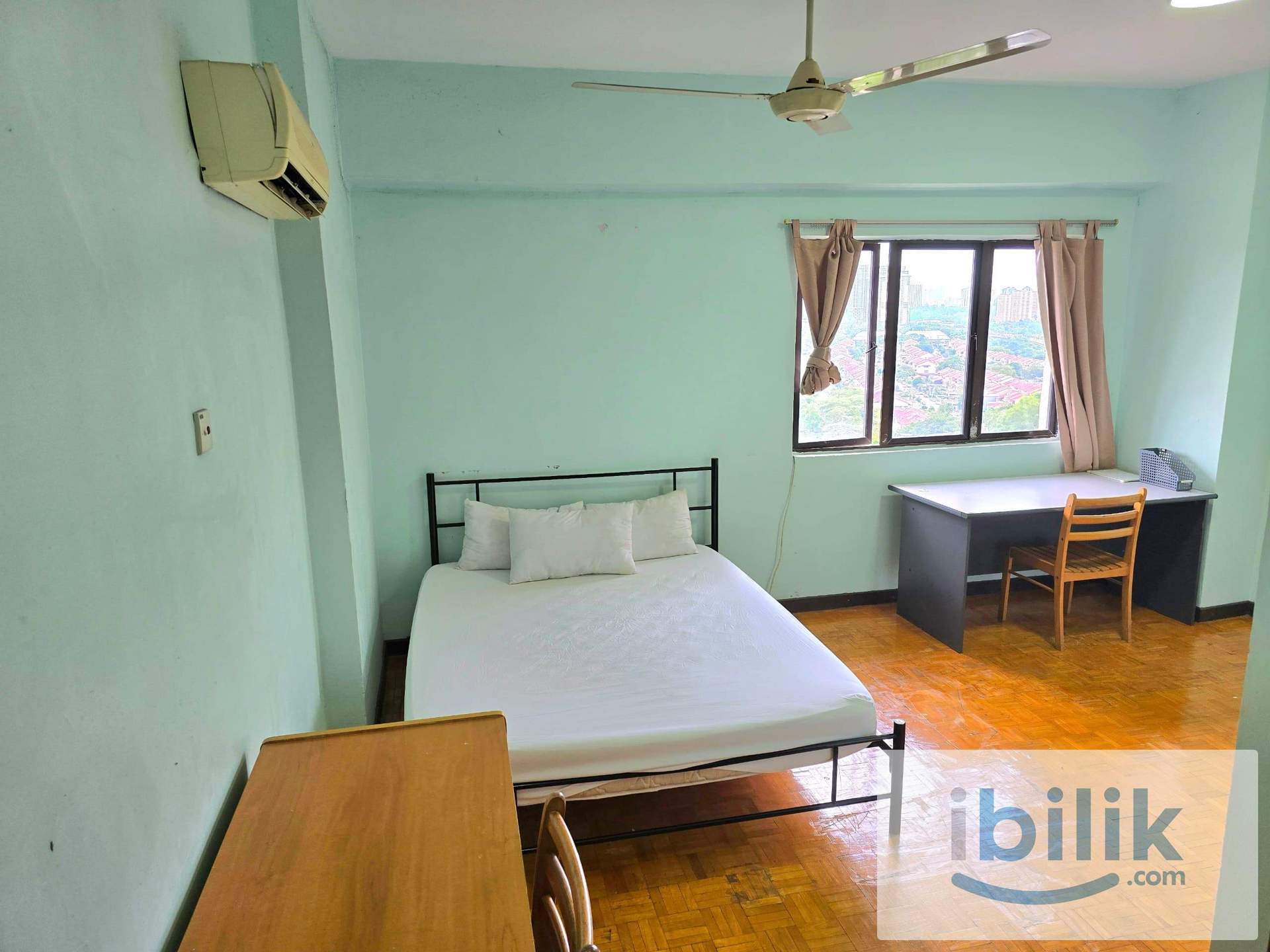 ⛳Golf view · Free Utilities · Master room · 5 mins walk to IMU & LRT · APU bus · vista komanwel c for rent - Image 1