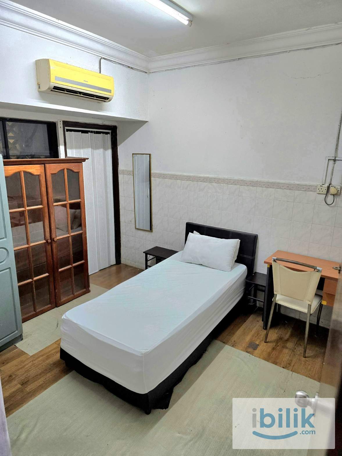 😍 [Big Middle Room] · 5 mins walk to LRT · Vista C Middle Rooms · Fully Furnished - Image 1