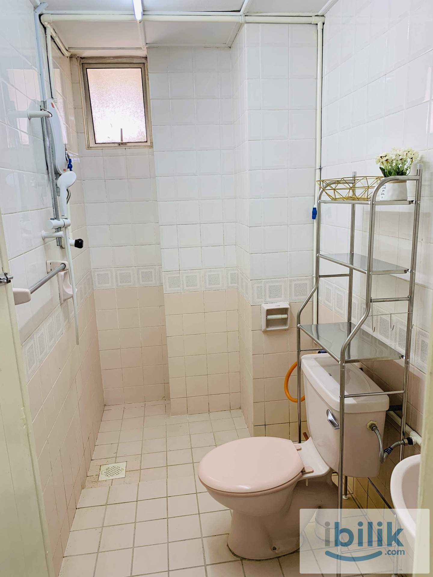 Rm680 - All inclusive room including aircond usage near Cochrane Mrt / Mytown - Image 4