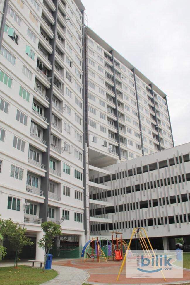 Bilik Sharing (Master bedroom) - Image 1