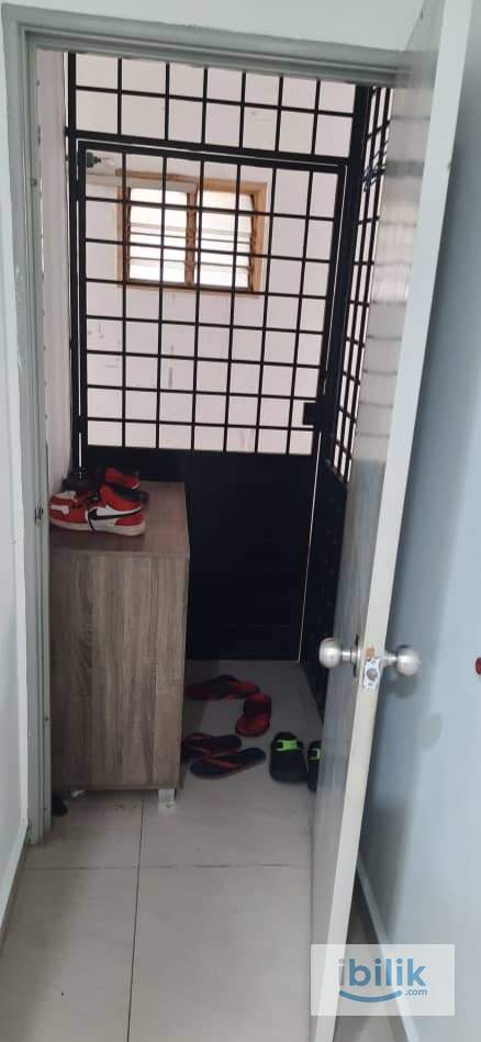 Room To Rent@Sri Begonia, Bandar Puteri Puchong - Image 1