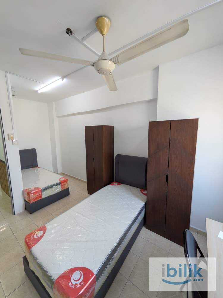 Two Bed Room Pangsapuri Seri Setia, Seksyen 51A, Petaling Jaya - Image 2