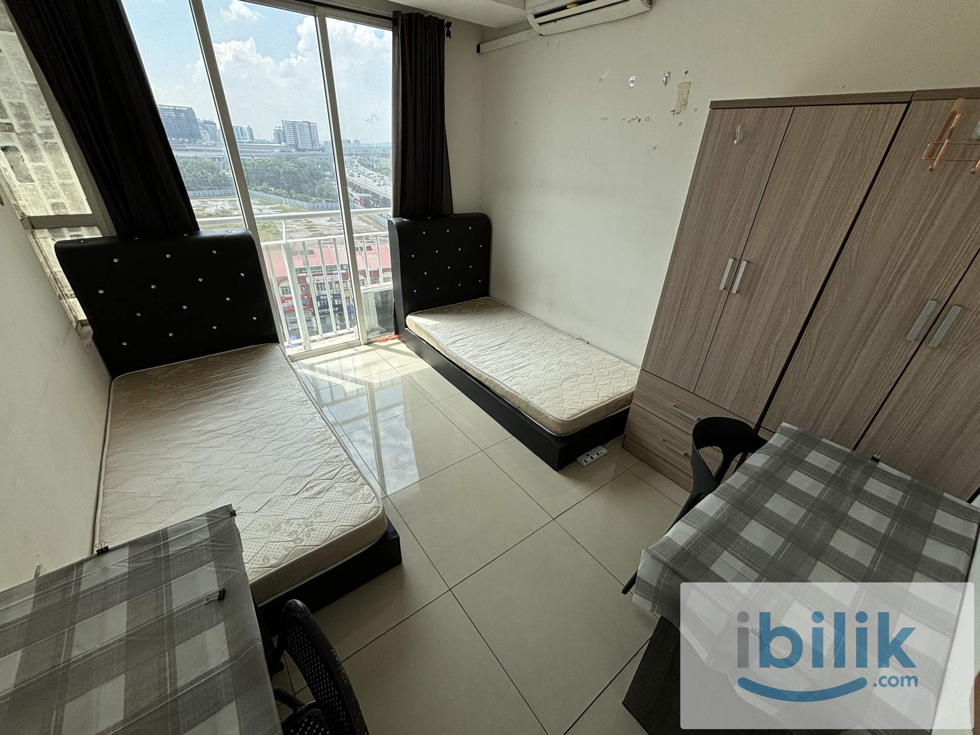Female Sharing Room Menara U Seksyen 13 Shah Alam near MSU All In - Image 1