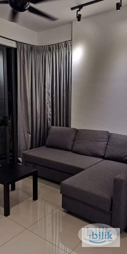 Master Bedroom in Parkhill, bukit jalil ( Near APU ,Walking distance to LRT & Included 1 car park - Image 3