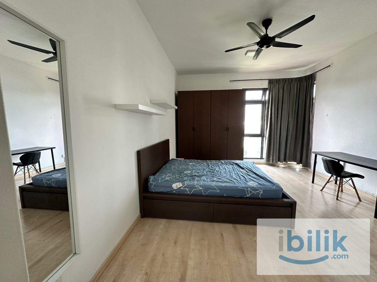 Master Bedroom in Parkhill, bukit jalil ( Near APU ,Walking distance to LRT & Included 1 car park - Image 5
