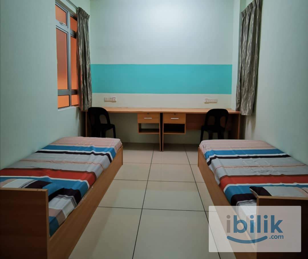 MMU Ixora apartment male single room with aircond  - Image 1