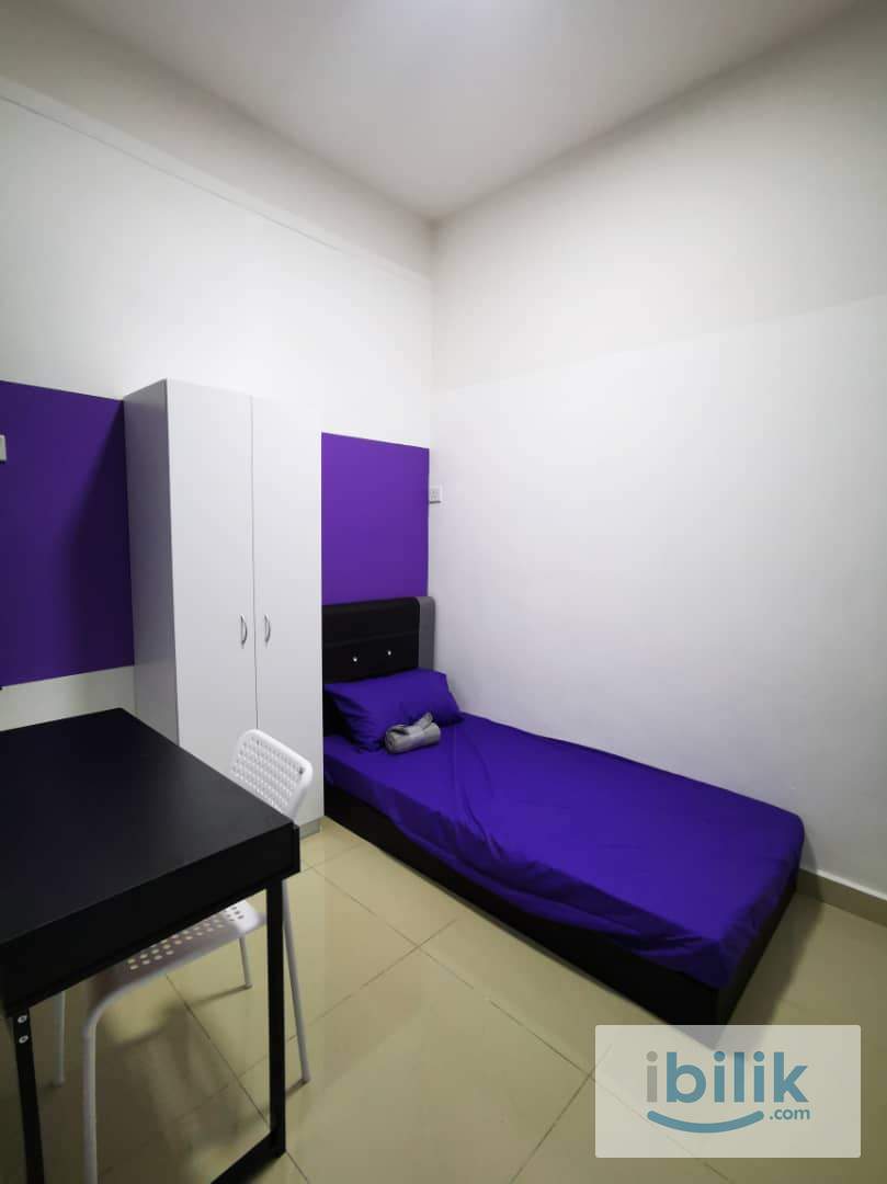 Bukit beruang single room with aircond  - Image 1