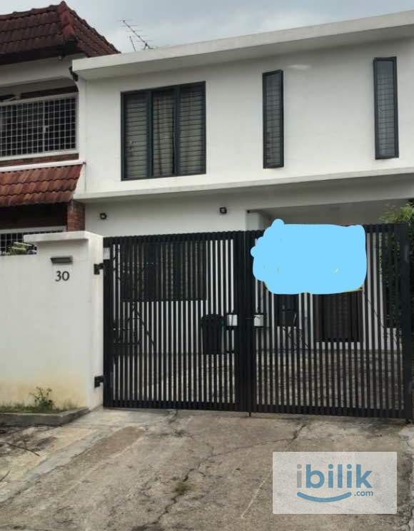 Spacious Room To Let walking distance to BAC & AsiaJaya LRT Station  - Image 1
