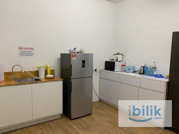 Spacious Room To Let walking distance to BAC & AsiaJaya LRT Station  - Image 3