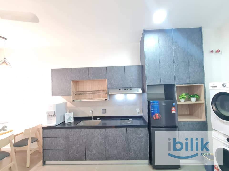 Chinese Male Unit Master Room at Aster Residence, Cheras , Fully Furnish, Free wifi Free Utiltiy - Image 5
