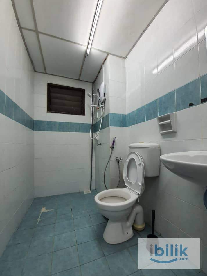 Medium ROOM, Indahria Apartment, Shah Alam, Seksyen22, CSR, Batu Tiga - Image 1
