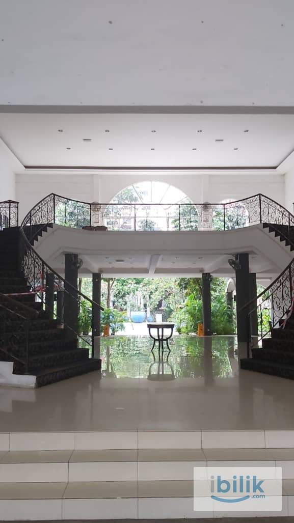 Furnished big  aircond Room at Bukit Damansara, Kuala Lumpur - Image 1