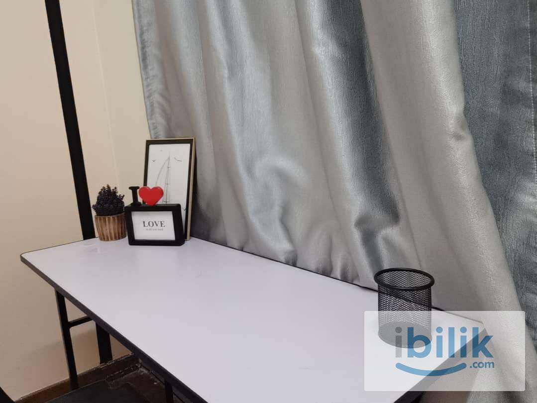 4 MINS WALK TO LRT TAMAN BAHAGIA/ COMFY & ZEN/ SAFE AREA/ CONVENIENCE / SPACIOUS Middle Room at SS2, Petaling Jaya - Image 2
