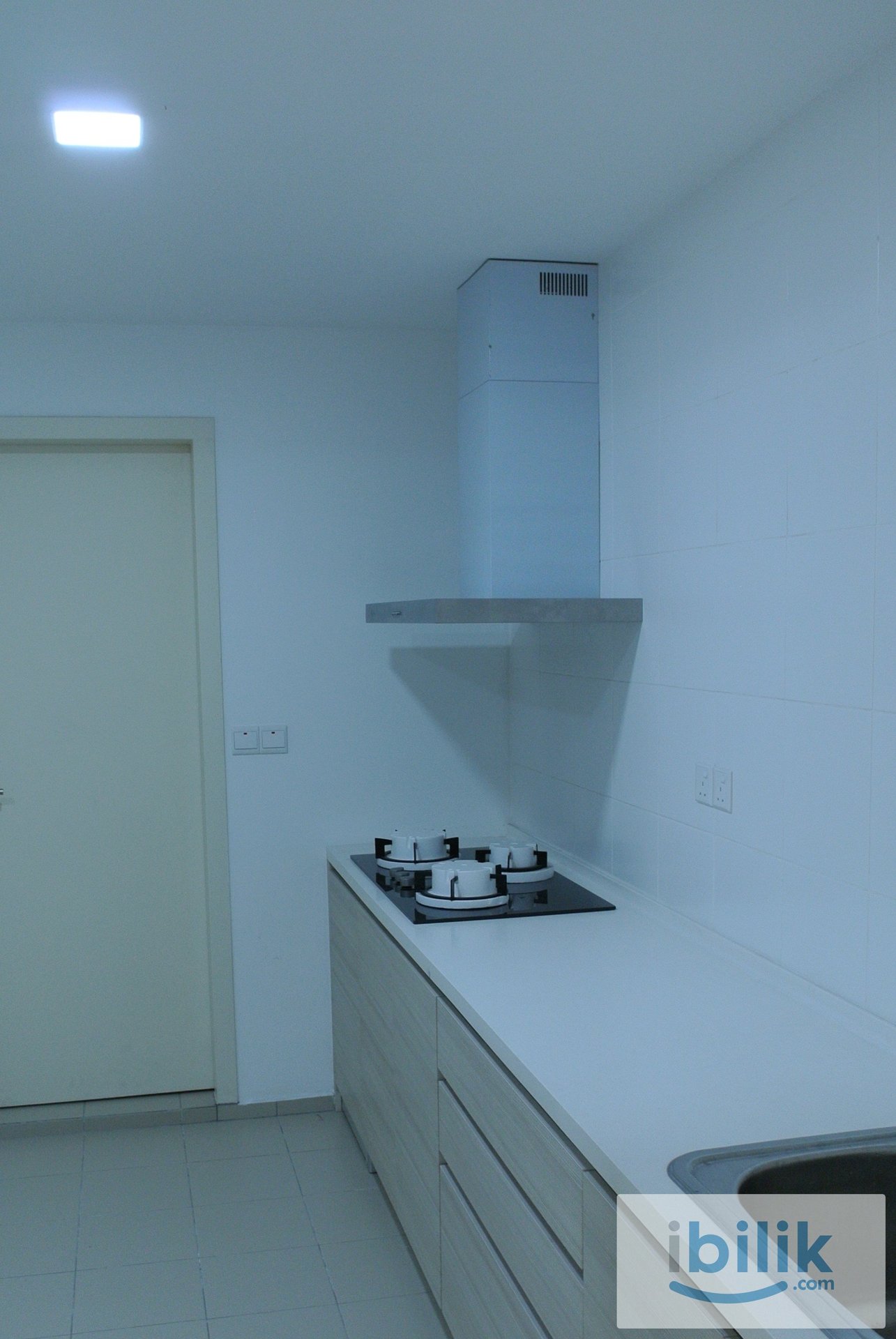 Master room at Windows On The Park near to c180 - Image 7
