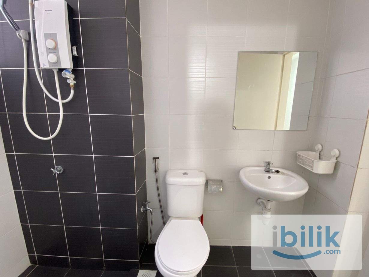 Single room for rent at Maxim Residences condo, near Tmn Connaught - Image 6