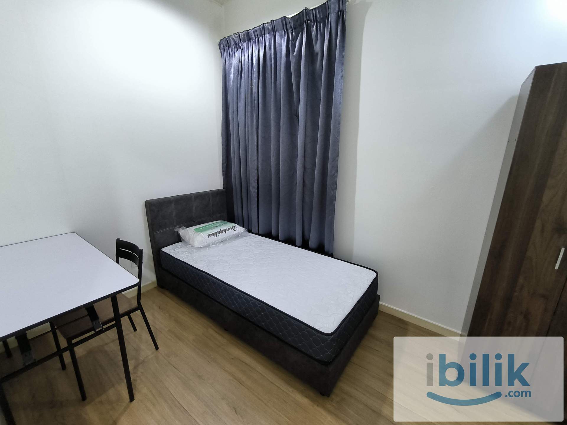 Walk to Muhibbah LRT, single room for rent at Casa Green Bukit Jalil - Image 1