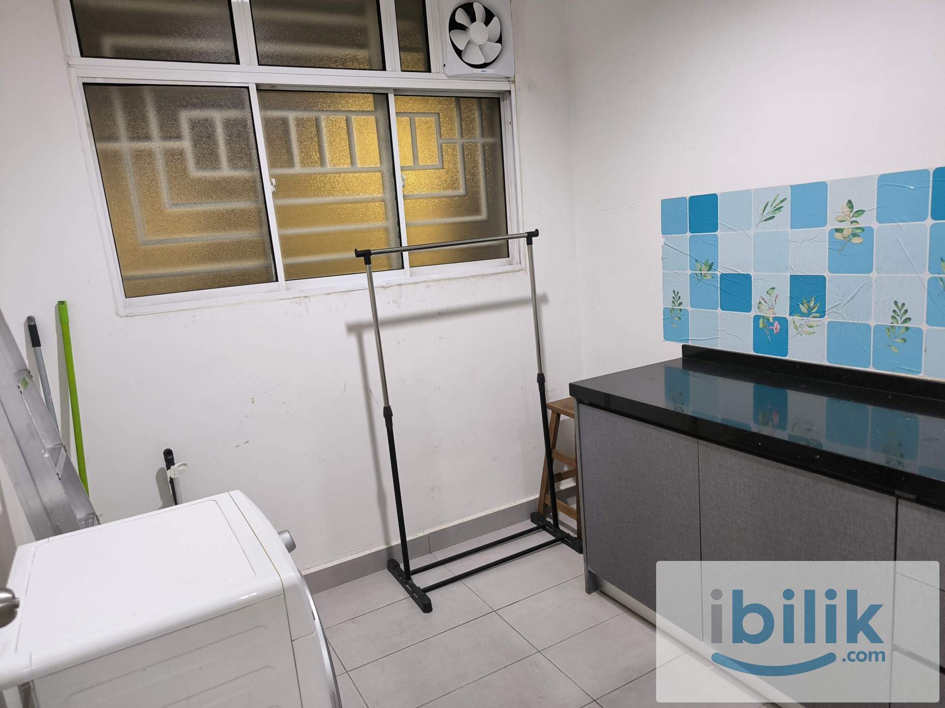 Walk to Muhibbah LRT, single room for rent at Casa Green Bukit Jalil - Image 3