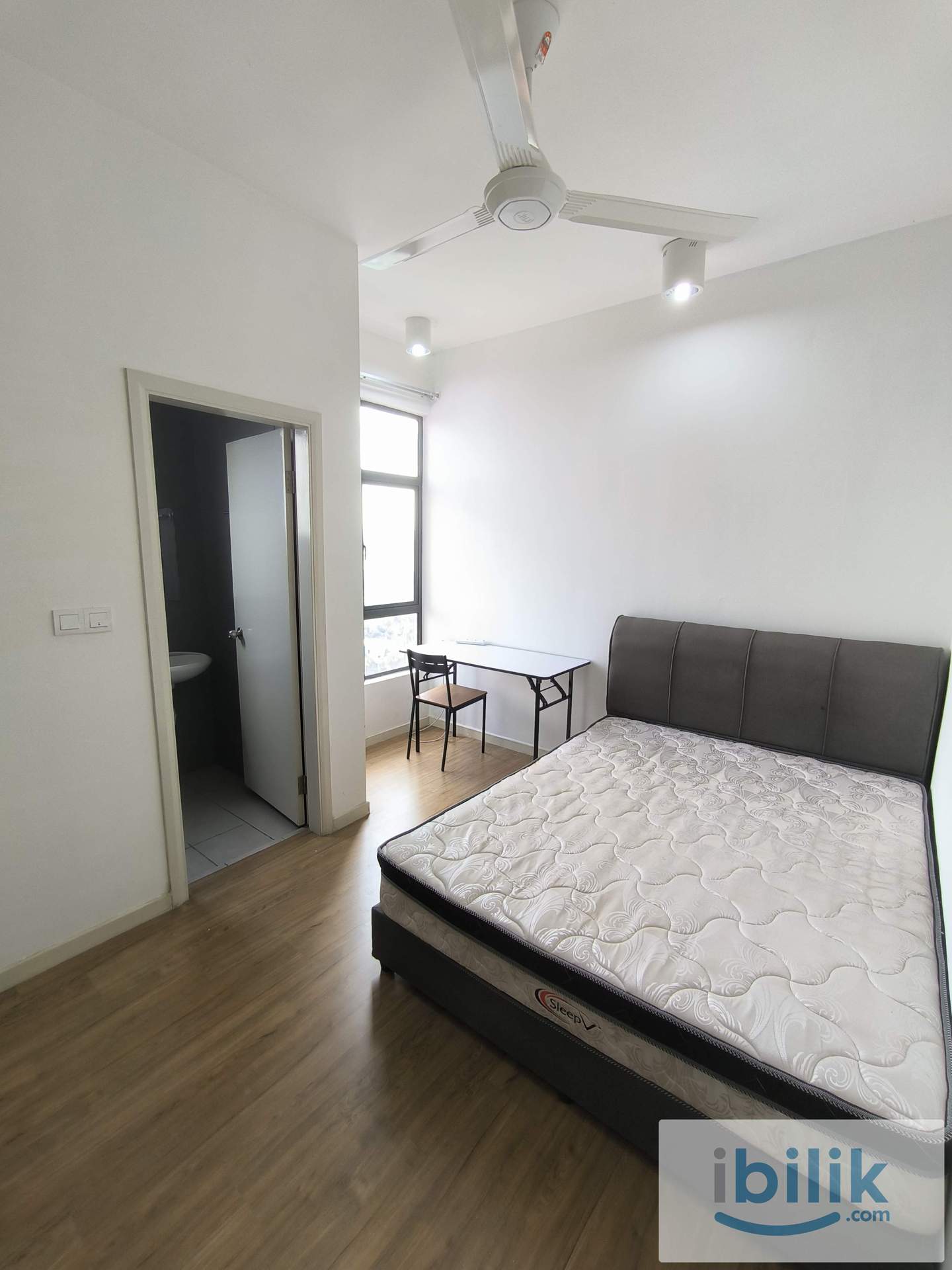 Master room for rent at Casa Green Bukit Jalil - Image 1