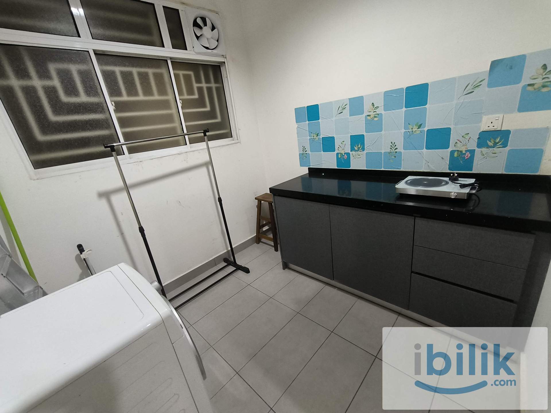 Master room for rent at Casa Green Bukit Jalil - Image 4
