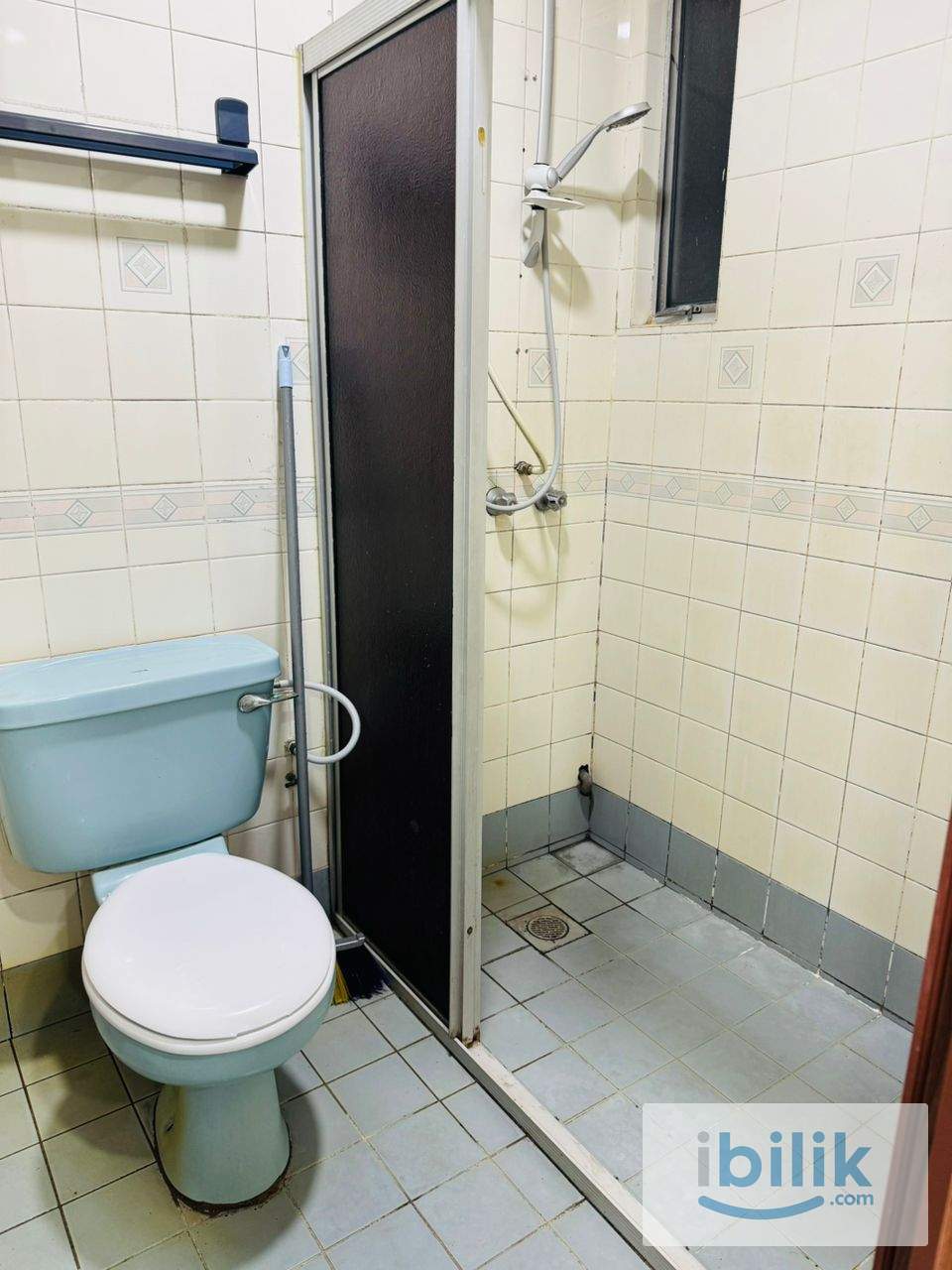 Master Room Casa Ria Maluri LRT MRT Maluri Station - Image 4